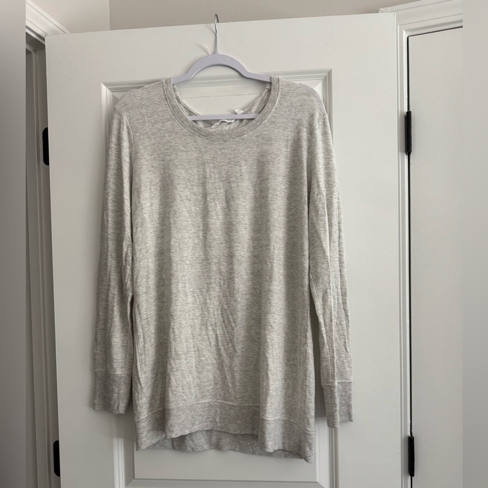 Athleta Crossover Back Pullover